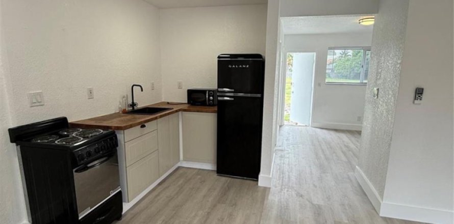 Appartement à Hollywood, Floride 1 chambre, 39.02 m2 № 2250659