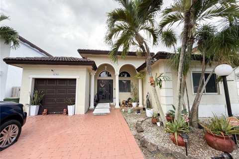House in Homestead, Florida 4 bedrooms, 166.2 sq.m. № 1721741 - photo 1