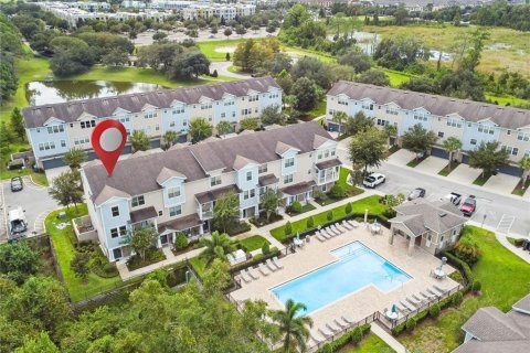 Touwnhouse à vendre à Oviedo, Floride: 2 chambres, 204.2 m2 № 1401104 - photo 4