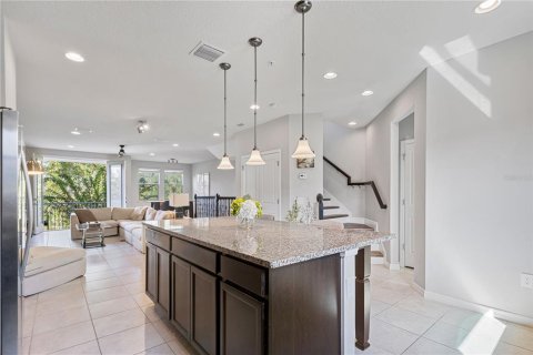 Touwnhouse à vendre à Oviedo, Floride: 2 chambres, 204.2 m2 № 1401104 - photo 21