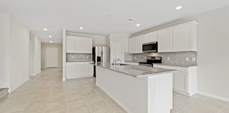 Casa en ESTATES OF LAKE FLORENCE en Winter Haven, Florida 4 dormitorios, 268 m2 № 60554