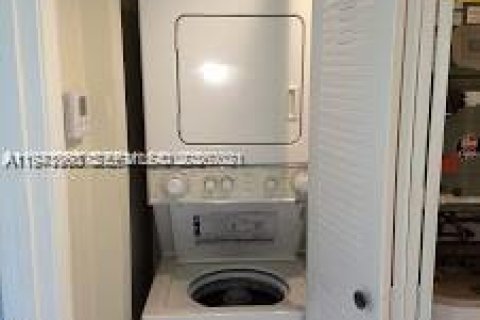 Купить кондоминиум в Плантация, Флорида 1 спальня, 63.82м2, № 2006768 - фото 8