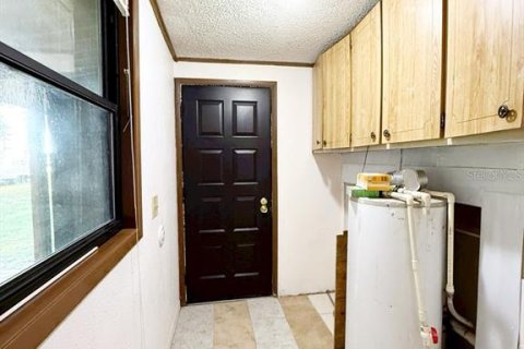 House in Dade City, Florida 3 bedrooms, 107.02 sq.m. № 1918574 - photo 6