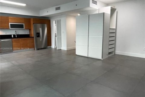 Снять в аренду кондоминиум в Майами, Флорида 58.71м2, № 2064748 - фото 12