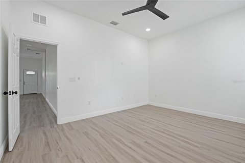 Casa en venta en Saint Petersburg, Florida, 4 dormitorios, 239.04 m2 № 1866320 - foto 7