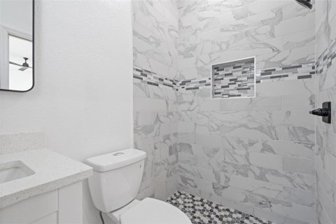 Casa en venta en Saint Petersburg, Florida, 4 dormitorios, 239.04 m2 № 1866320 - foto 14