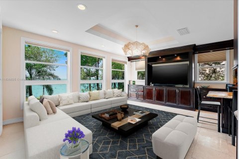 Casa en venta en Palmetto Bay, Florida, 3 dormitorios, 288.37 m2 № 1938504 - foto 25
