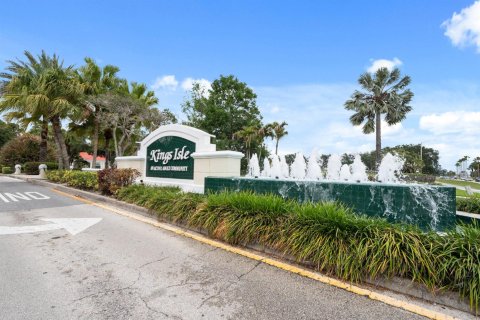 Villa ou maison à vendre à Port St. Lucie, Floride: 2 chambres, 113.06 m2 № 2077356 - photo 29
