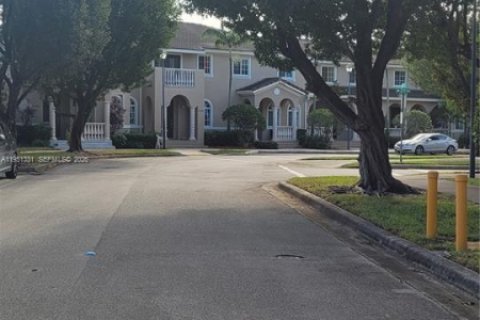 Снять в аренду таунхаус в Хомстед, Флорида 4 спальни, 171.87м2, № 2005992 - фото 11