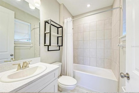 Villa ou maison à louer à Bradenton, Floride: 5 chambres, 230.4 m2 № 2106990 - photo 25