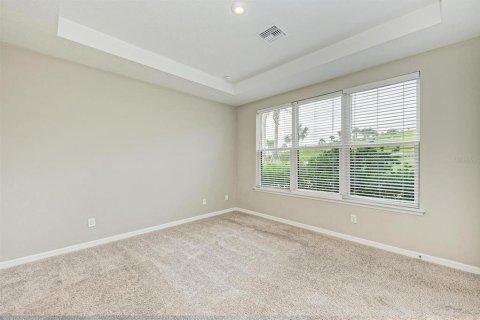 Villa ou maison à louer à Bradenton, Floride: 5 chambres, 230.4 m2 № 2106990 - photo 12