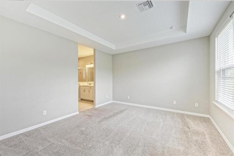 Villa ou maison à louer à Bradenton, Floride: 5 chambres, 230.4 m2 № 2106990 - photo 11