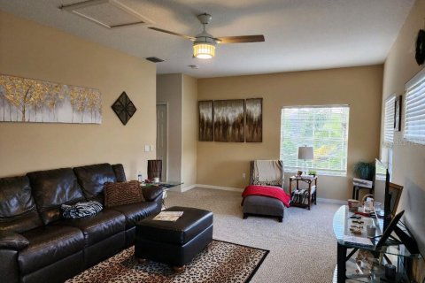 House in Tampa, Florida 5 bedrooms, 335.38 sq.m. № 1760064 - photo 16