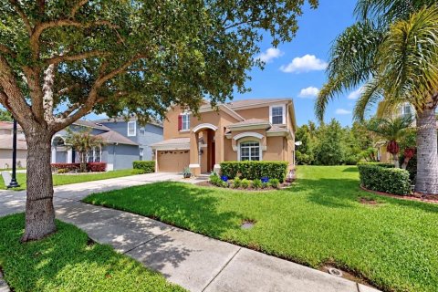House in Wesley Chapel, Florida 6 bedrooms, 313.64 sq.m. № 2342049 - photo 12
