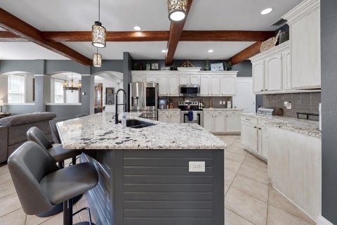 House in Wesley Chapel, Florida 6 bedrooms, 313.64 sq.m. № 2342049 - photo 29