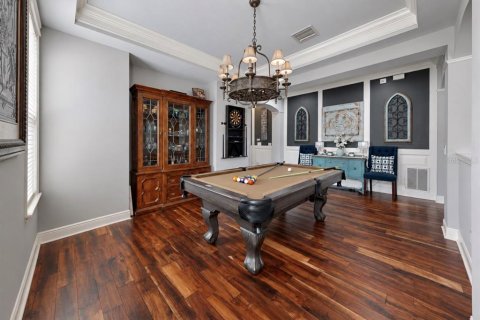 House in Wesley Chapel, Florida 6 bedrooms, 313.64 sq.m. № 2342049 - photo 18