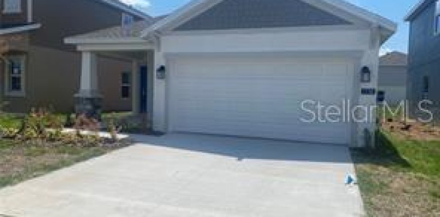 House in Eagle Lake, Florida 3 bedrooms, 134.15 sq.m. № 2230136