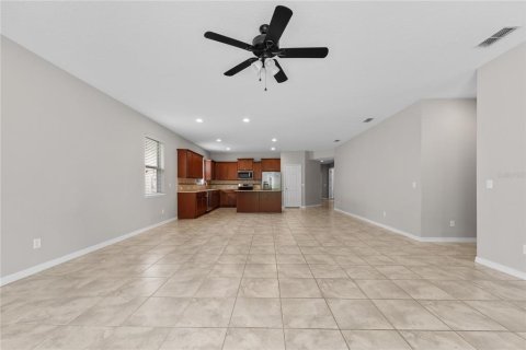 Villa ou maison à vendre à Mount Dora, Floride: 3 chambres, 201.04 m2 № 2129491 - photo 18