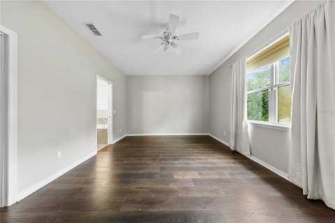 Villa ou maison à vendre à Mount Dora, Floride: 3 chambres, 201.04 m2 № 2129491 - photo 23