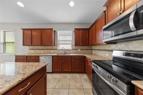 Villa ou maison à vendre à Mount Dora, Floride: 3 chambres, 201.04 m2 № 2129491 - photo 11
