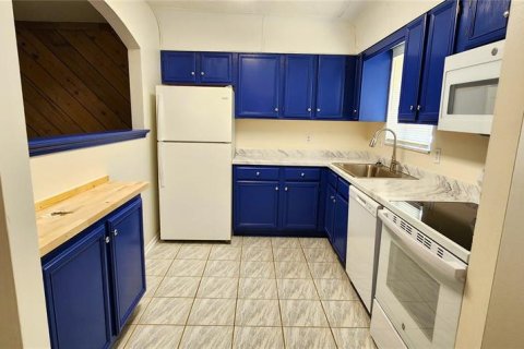 Condo in Winter Springs, Florida, 2 bedrooms  № 1887139 - photo 5