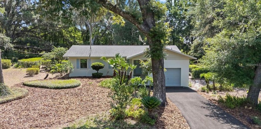 Casa en Ocala, Florida 3 dormitorios, 110.65 m2 № 1813377
