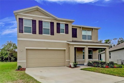 House in Wesley Chapel, Florida 5 bedrooms, 242.01 sq.m. № 1822435 - photo 3