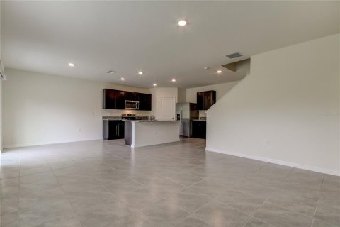 House in Wesley Chapel, Florida 5 bedrooms, 242.01 sq.m. № 1822435 - photo 22