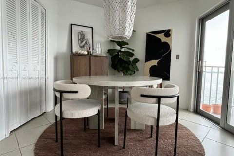 Купить кондоминиум в Норт-Майами, Флорида 1 спальня, 77.2м2, № 2004542 - фото 5
