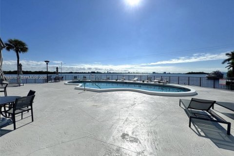 Купить кондоминиум в Норт-Майами, Флорида 1 спальня, 77.2м2, № 2004542 - фото 10