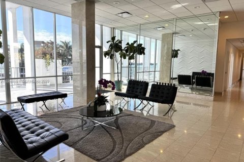 Купить кондоминиум в Норт-Майами, Флорида 1 спальня, 77.2м2, № 2004542 - фото 12