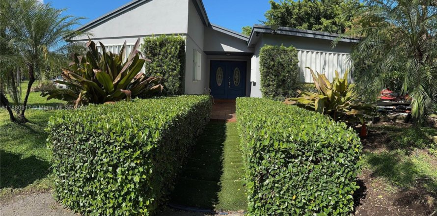 Villa ou maison à Homestead, Floride 6 chambres, 270.25 m2 № 1930005