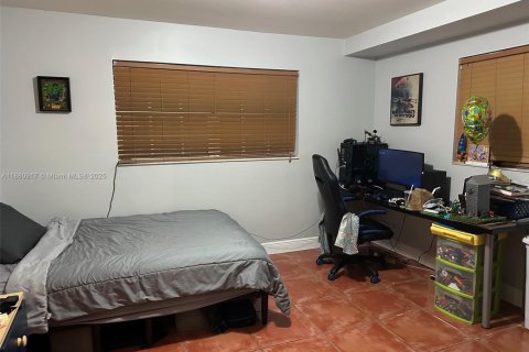 Villa ou maison à vendre à Homestead, Floride: 6 chambres, 270.25 m2 № 1930005 - photo 18