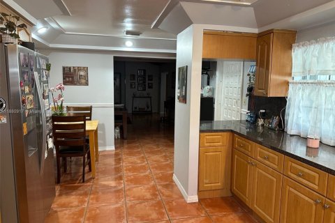 Villa ou maison à vendre à Homestead, Floride: 6 chambres, 270.25 m2 № 1930005 - photo 11