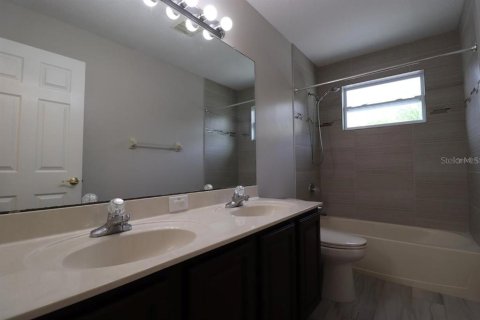 Casa en venta en Wesley Chapel, Florida, 4 dormitorios, 266.91 m2 № 2396819 - foto 24