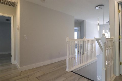 Casa en venta en Wesley Chapel, Florida, 4 dormitorios, 266.91 m2 № 2396819 - foto 19
