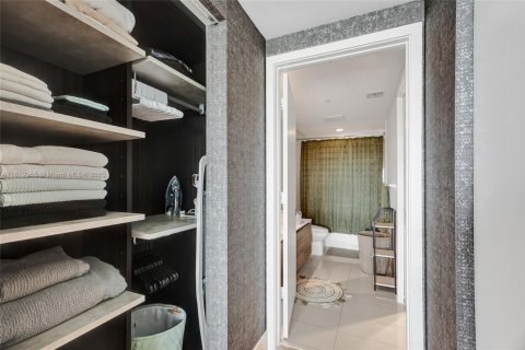 Copropriété à louer à Miami, Floride: 1 chambre, 68.47 m2 № 1935979 - photo 27