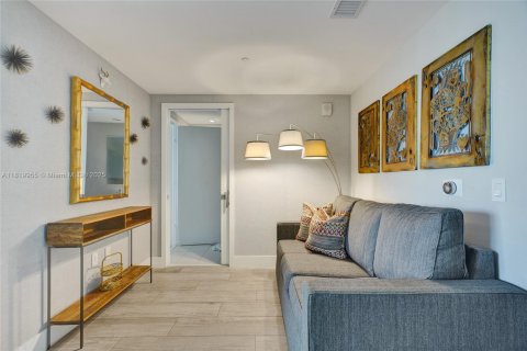 Copropriété à louer à Miami, Floride: 1 chambre, 68.47 m2 № 1935979 - photo 16