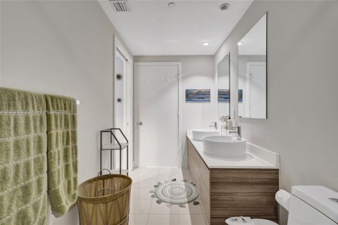 Copropriété à louer à Miami, Floride: 1 chambre, 68.47 m2 № 1935979 - photo 24