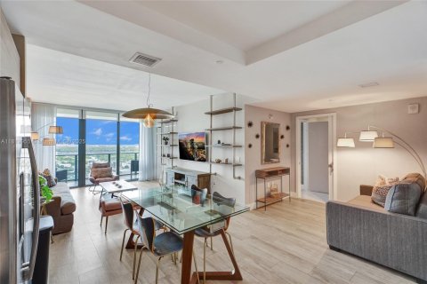 Copropriété à louer à Miami, Floride: 1 chambre, 68.47 m2 № 1935979 - photo 9