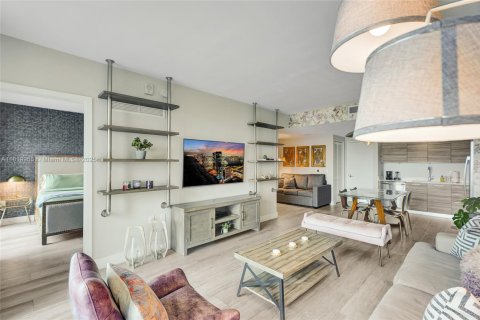 Copropriété à louer à Miami, Floride: 1 chambre, 68.47 m2 № 1935979 - photo 7