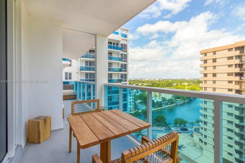 Copropriété à louer à Miami Beach, Floride: 3 chambres, 170.38 m2 № 1995376 - photo 17