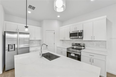 House in Dunnellon, Florida 3 bedrooms, 161.84 sq.m. № 2227710 - photo 5