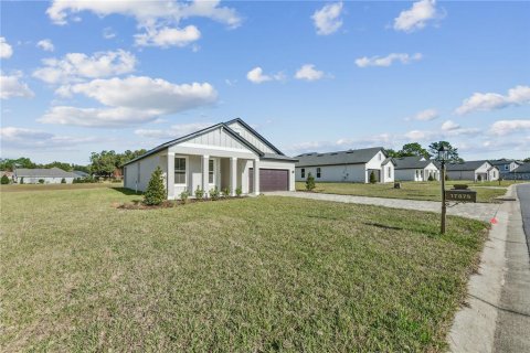 House in Dunnellon, Florida 3 bedrooms, 161.84 sq.m. № 2227710 - photo 2