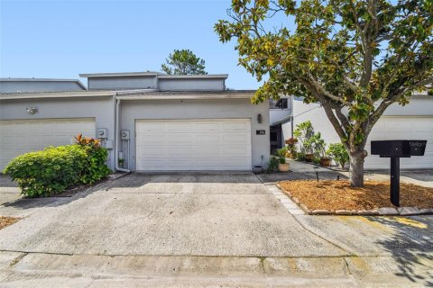 Touwnhouse à vendre à Tampa, Floride: 3 chambres, 173.36 m2 № 1907509 - photo 2