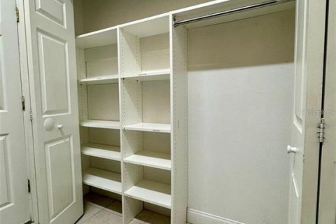 Villa ou maison à louer à Lutz, Floride: 6 chambres, 416.57 m2 № 2109448 - photo 29