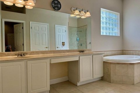 Villa ou maison à louer à Lutz, Floride: 6 chambres, 416.57 m2 № 2109448 - photo 20