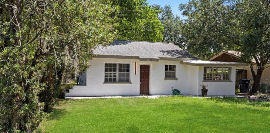 Villa ou maison à Tampa, Floride 3 chambres, 68.38 m2 № 1803292