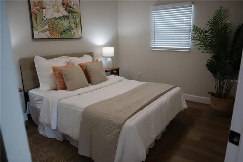 Casa en venta en Seminole, Florida, 3 dormitorios, 139.35 m2 № 1803315 - foto 8