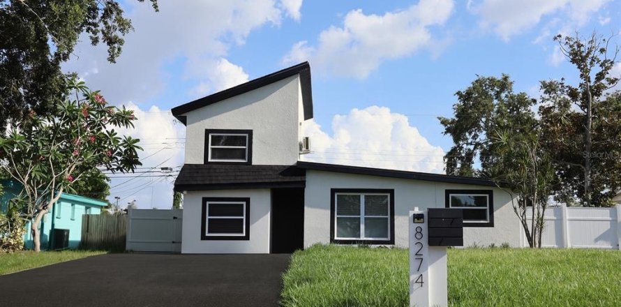 Casa en Seminole, Florida 3 dormitorios, 139.35 m2 № 1803315